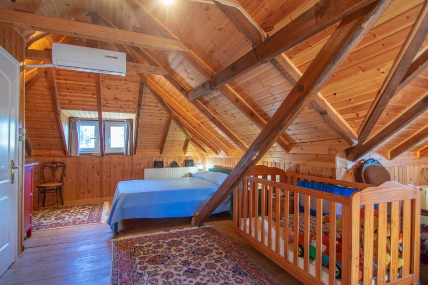 Anwesen mit Garten, Grill und Terrasse - foto 15