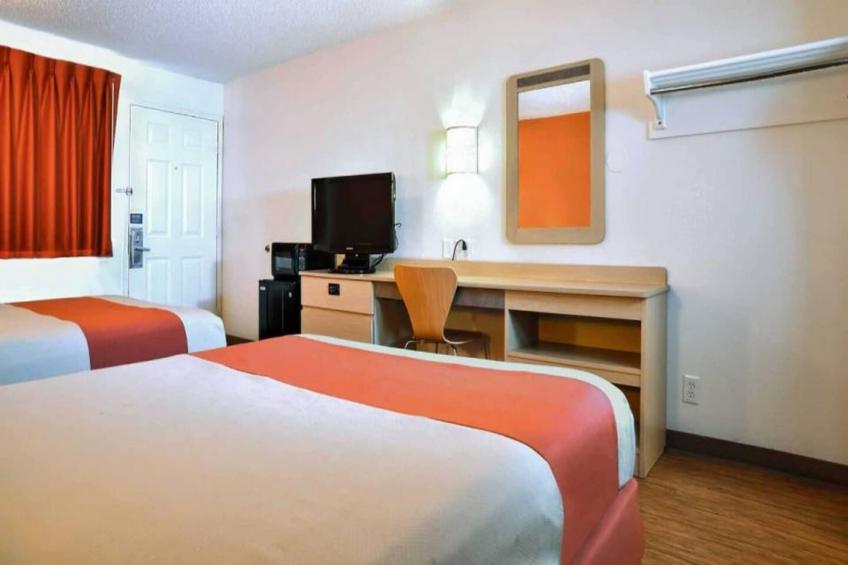 2 Full Beds  Micfridge - foto 11