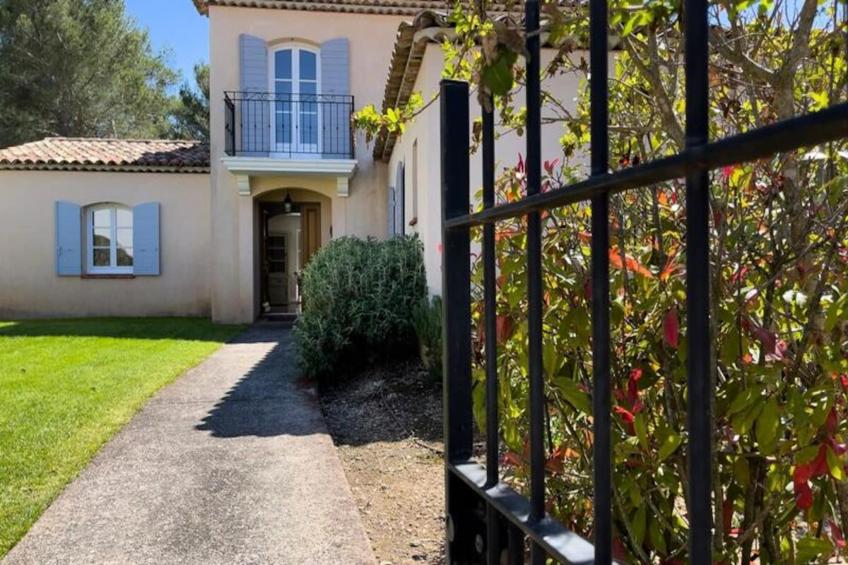 Ma Villa En Provence, Villa De Standing Et Piscine, Domaine De Pont-royal - foto 26