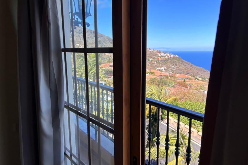 Apartment mit Balkon und Meerblick - foto 18