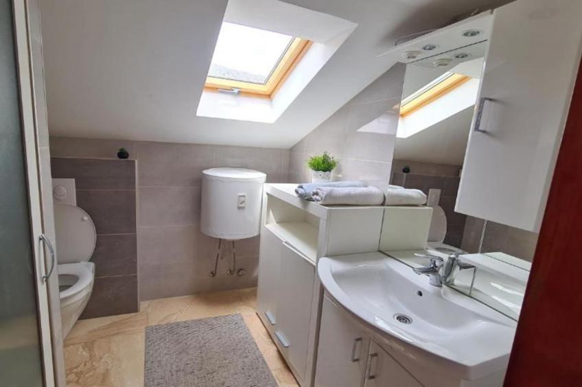 Apartment with One Bathroom - foto 24