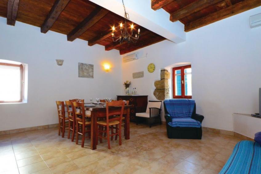 in Dobropoljana mit Freiterrasse - foto 8