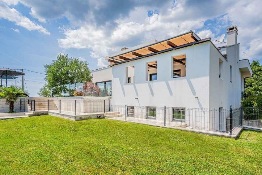 Villa met airconditioning en zwembad - BF-GJNCW - foto 12