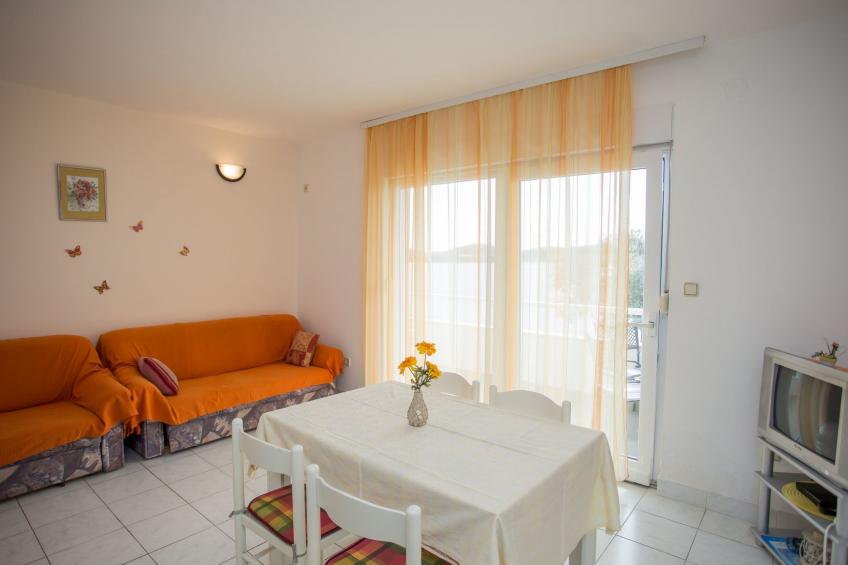 mit Blick auf das Wasser - foto 24