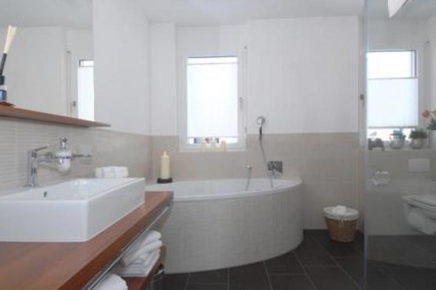 Am Sportweg 10 Appartement/Fewo, Dusche oder Bad, WC 5½-Zimmerwohnung - foto 8