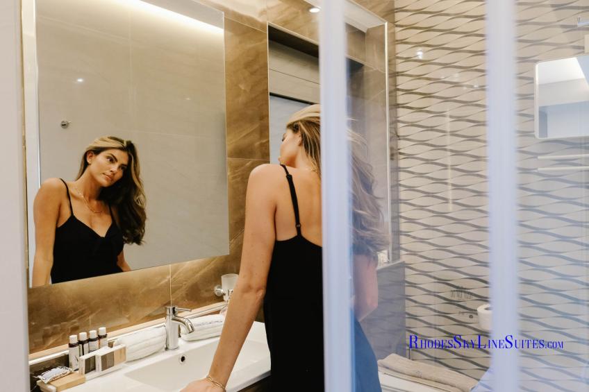 Rhodes Skyline Suites - foto 17