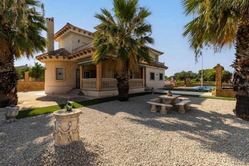 Maison à Jacarilla - foto 14