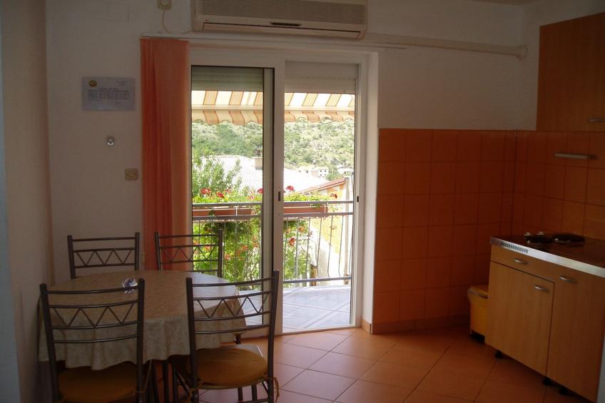 Apartments Bionda Senj - One Bedroom Apartment with Balcony 3 - foto 5