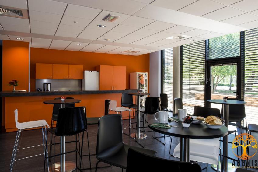 Adonis Dijon single studio - foto 7