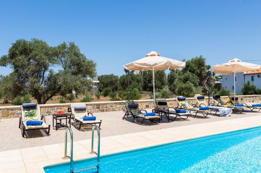 Familienvilla mit privatem Pool, Tischtennisplatte und Fußballtisch - foto 8