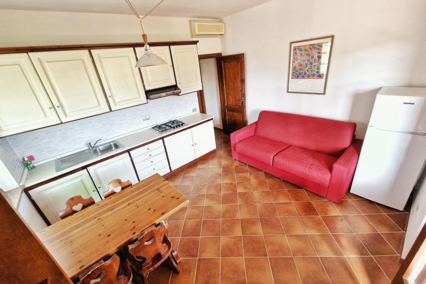 Zweizimmerwohnung mit Schlafzimmer mit Doppelbett und Schlafsofa