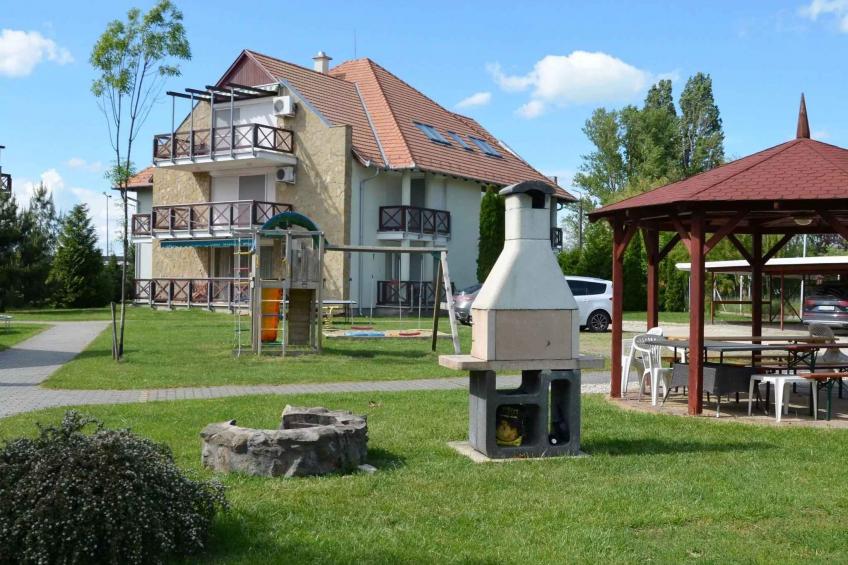 Studio in Hullám holiday resort only 150 m from the lake - BF-M7GPH