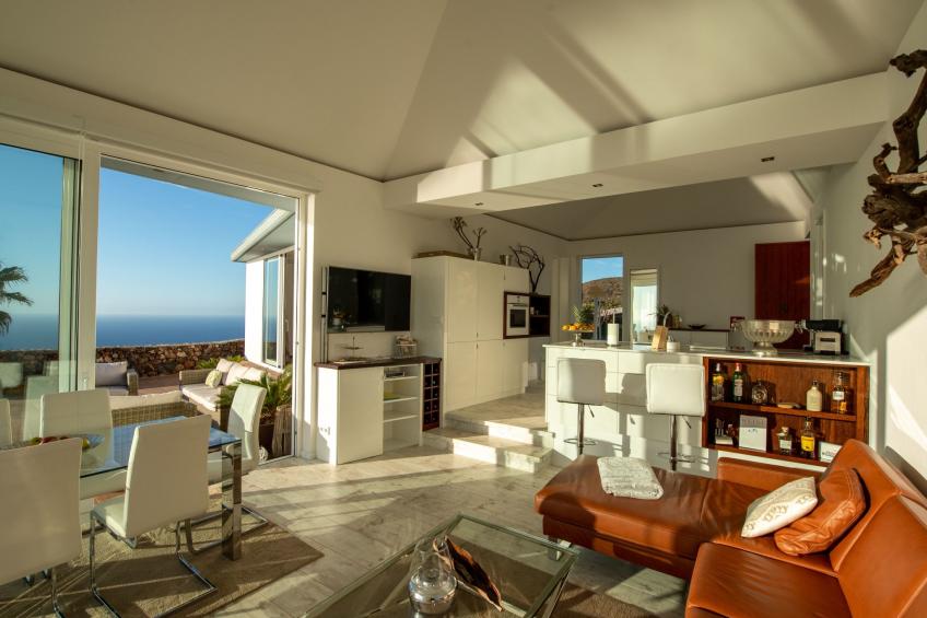 Moderne Architekten-Villa mit Infinity-Pool und Meerblick - foto 2