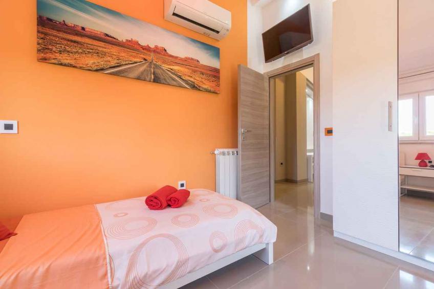 Holiday house with pool - BF-5GK96 - foto 46