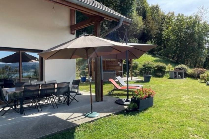 in Aiguebelette-Le-Lac mit Garten, Terrasse und Grill - foto 30