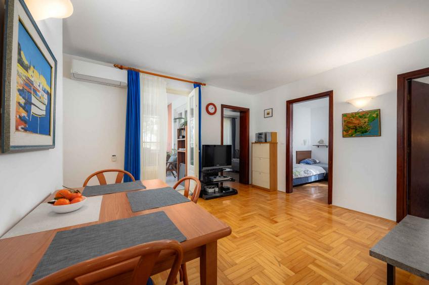 Vakantiewoning met airconditioning en balkon in de buurt van het strand - BF-ZDBM - foto 8