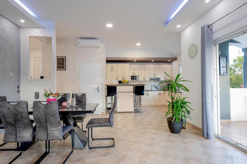 Schöne Villa Beauty für 6 Personen und 1 Kind - foto 16