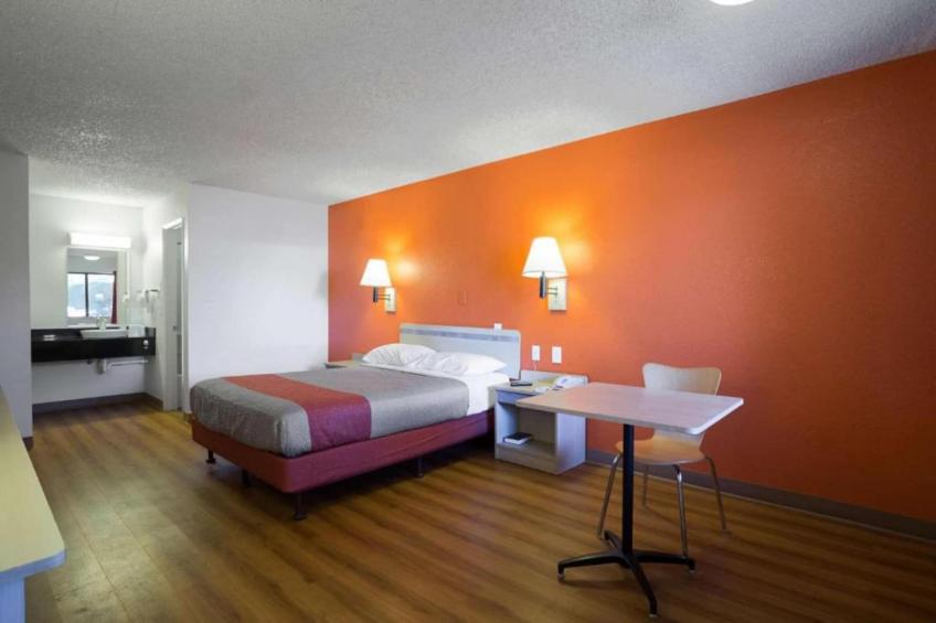 1 Full Bed  Micfridge - foto 17