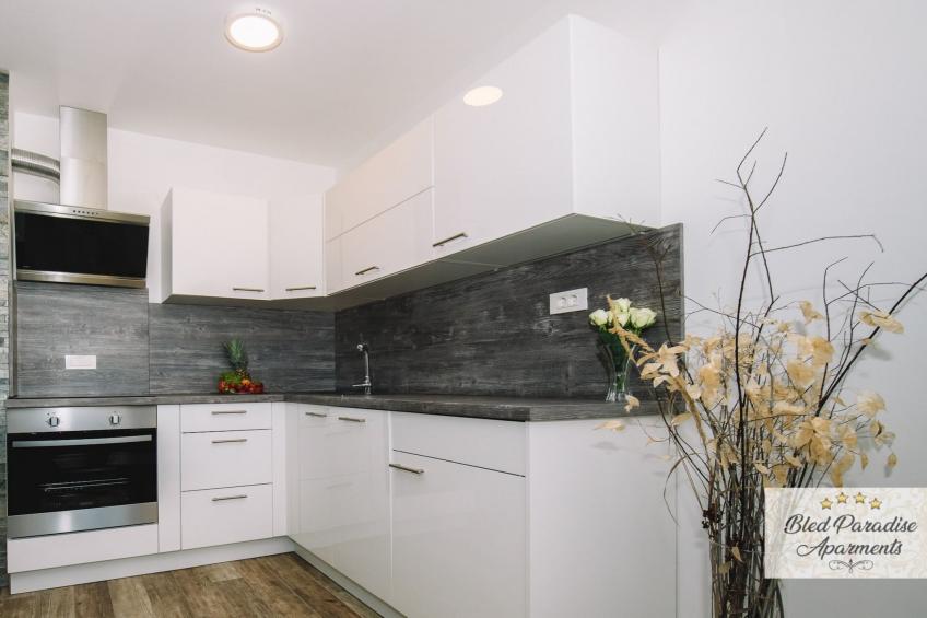 Bled Prestigious and Stylish Apartments - Classic Studio Apartment  with Terrace (owner 1) - foto 5