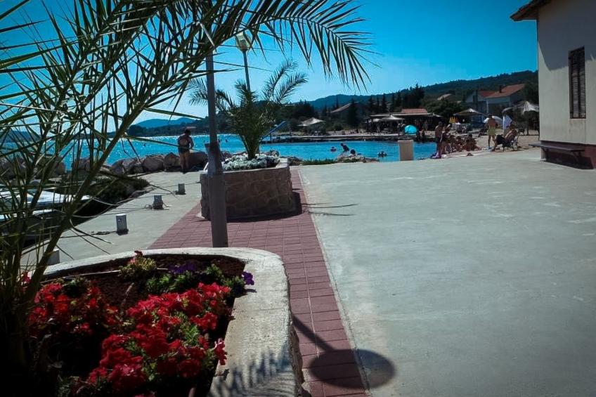 FeWo 2, mit 1. Schlafzimmer für 4. Personen mit Balkon im ersten Obergeschoss g - foto 21