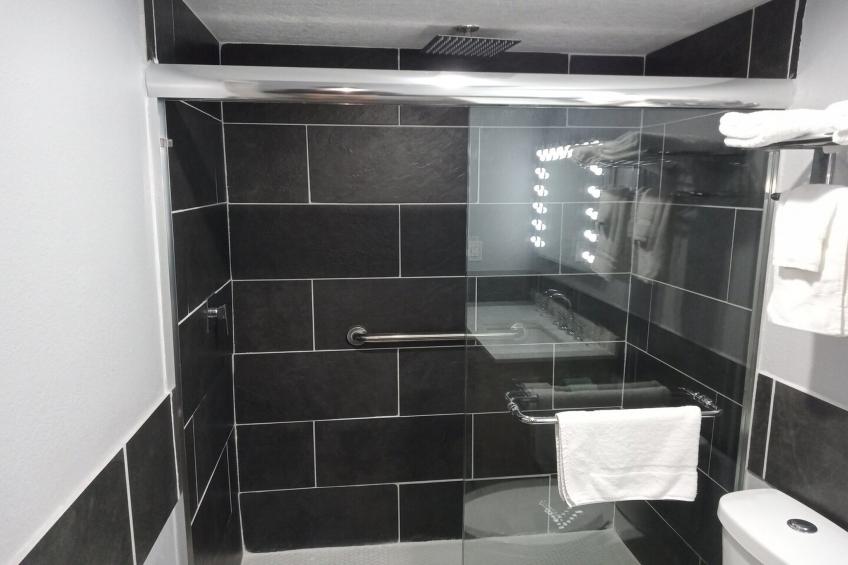 King Bed with Kitchenette Non-Smoking - foto 22