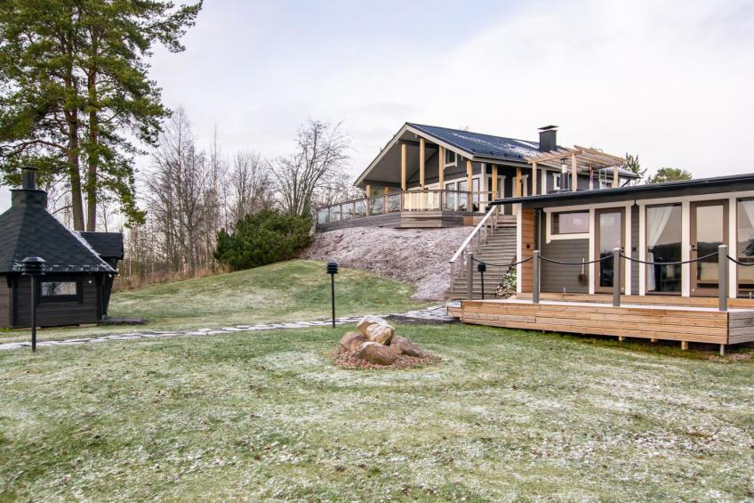 Aurinkopaikka - foto 33