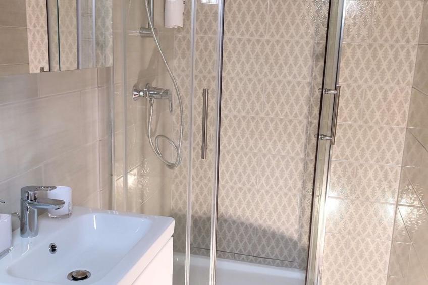 Tolles Ferienhaus mit Garten, Grill und Terrasse - foto 3