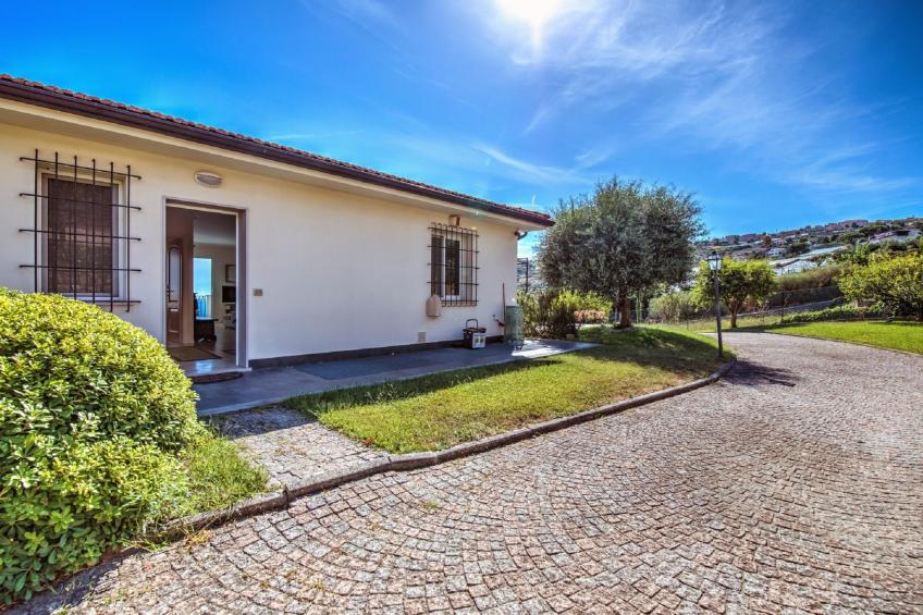 Villa Lucia Riviera dei Fiori Pool - foto 33