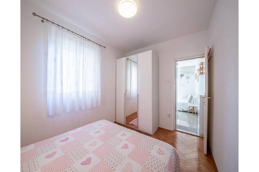 Apartments Magdalena - Standard Apartment with Terrace and Sea View (A2) - foto 10