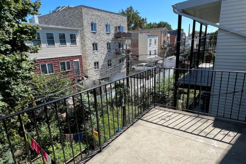 Große 4-Zimmer-Wohnung in der Nähe von Bronx Zoo - foto 13