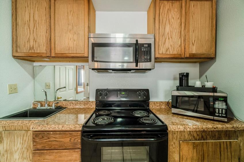 2 Queen Beds with Kitchenette - foto 19
