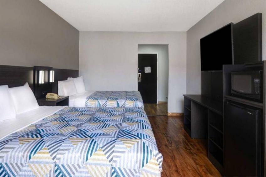 2 Queen Beds  Non-Smoking - foto 7