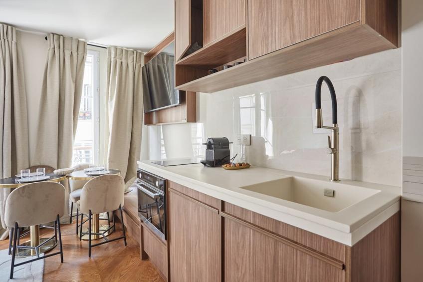 ALBERT THOMAS 8 - foto 6