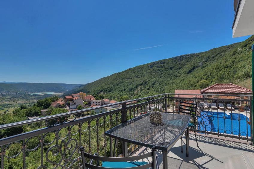 Villa mit Panorama - foto 31