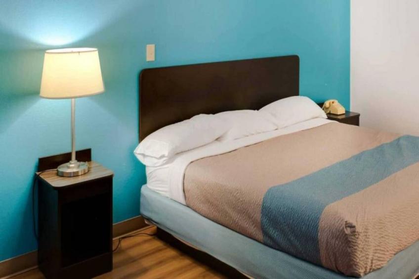 1 QUEEN BED  BUSINESS NON-SMOKING - foto 9