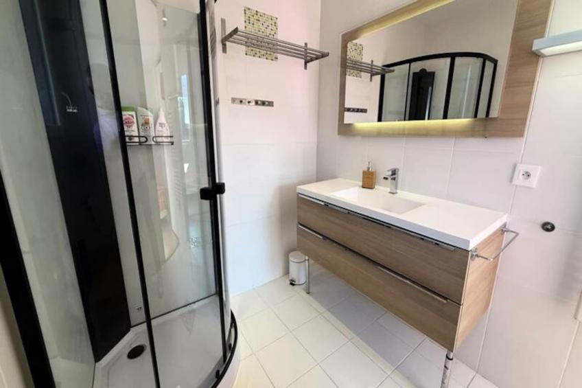 Jolie Maison 7 Personnes à 5 Min Du Golf D'opio - foto 15