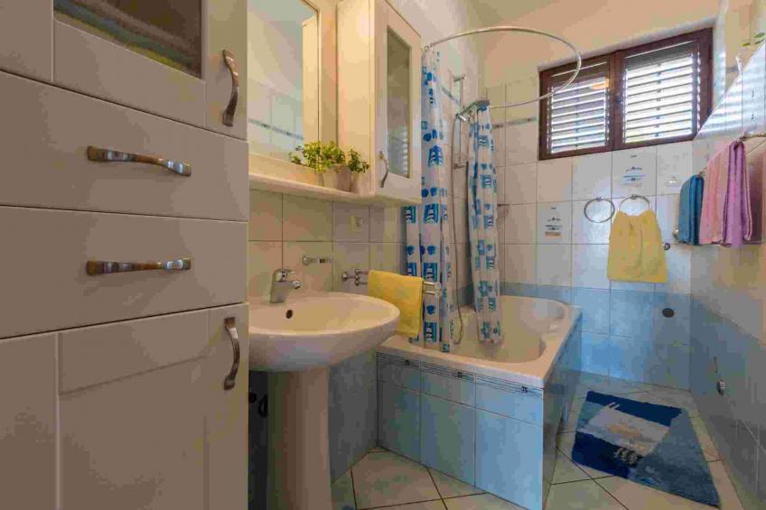 Holiday apartment 250 m from the beach - BF-BXG5 - foto 169