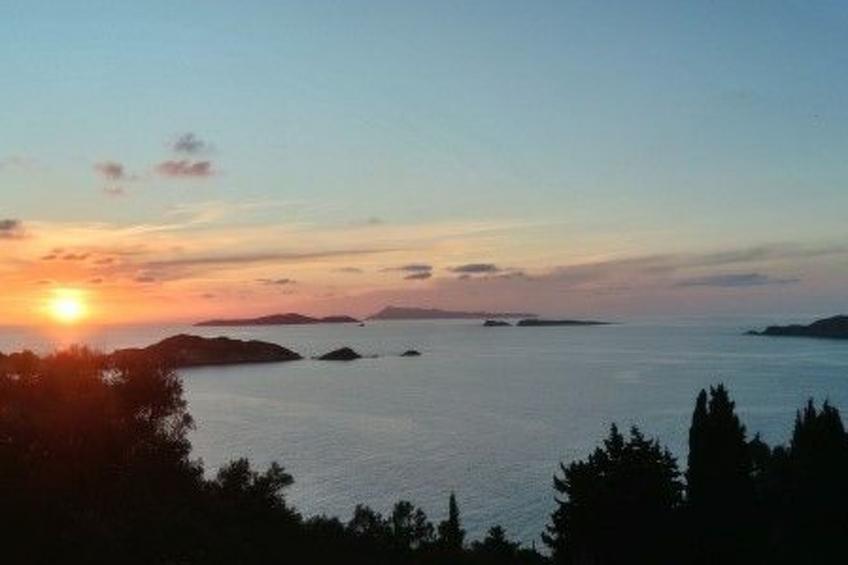 Ferienvilla mit Blick auf das Wasser - foto 8