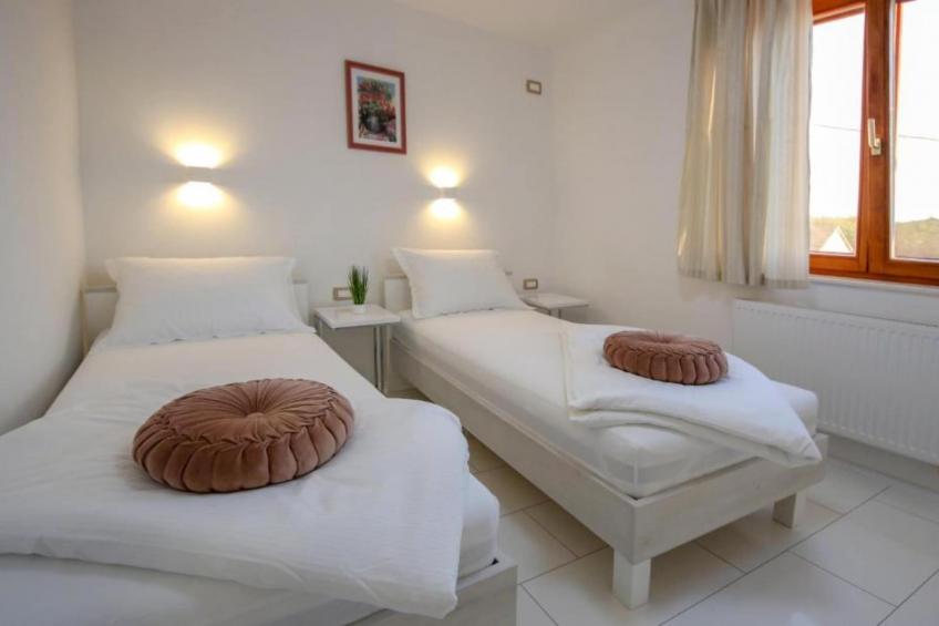 Villa Gabriel - Three Bedroom Villa with Outdoor Pool - foto 7