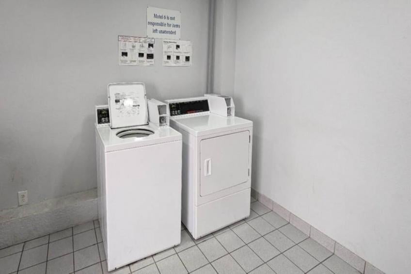 2 Queen Beds  Non-Smoking Micfridge - foto 31