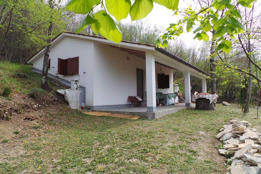 Holiday house in a quiet location - BF-2HJK