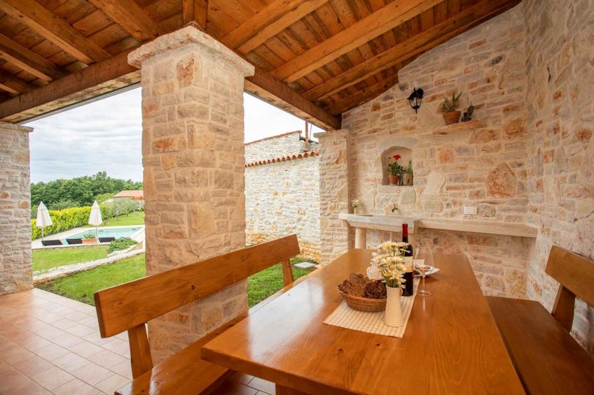 Villa mit Pool - BF-7YDJT - foto 8