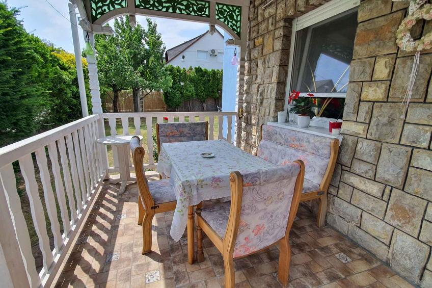 Vakantiewoning met terras - VW-56Y3