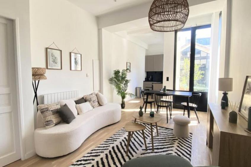 Duplex De Charme Au Cœur Du Triangle D’or - foto 6