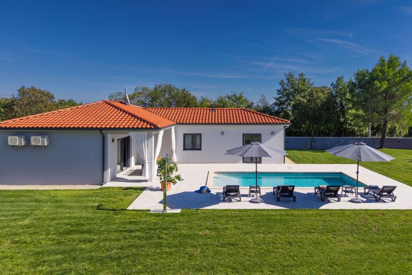 Moderne Villa bei Barban - foto 9