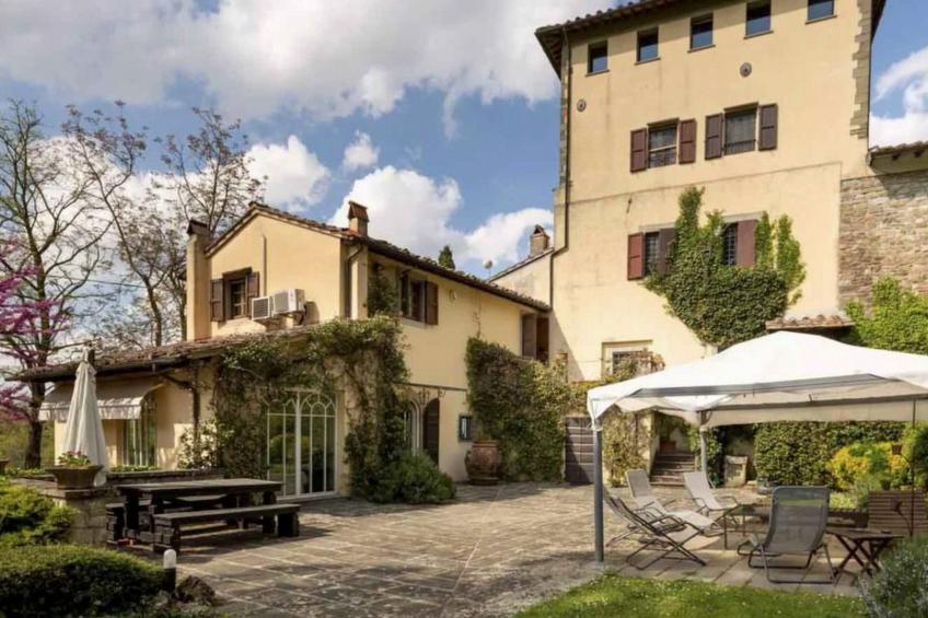 Wunderschöne Villa mit atemberaubender Aussicht und privatem Pool - foto 15