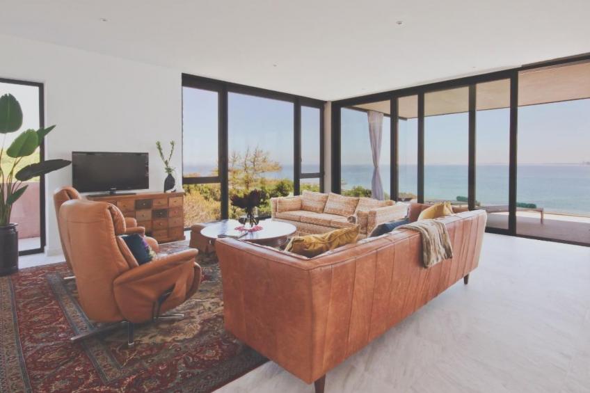 Red Rock Ocean View Villa - Baywatch Apartment