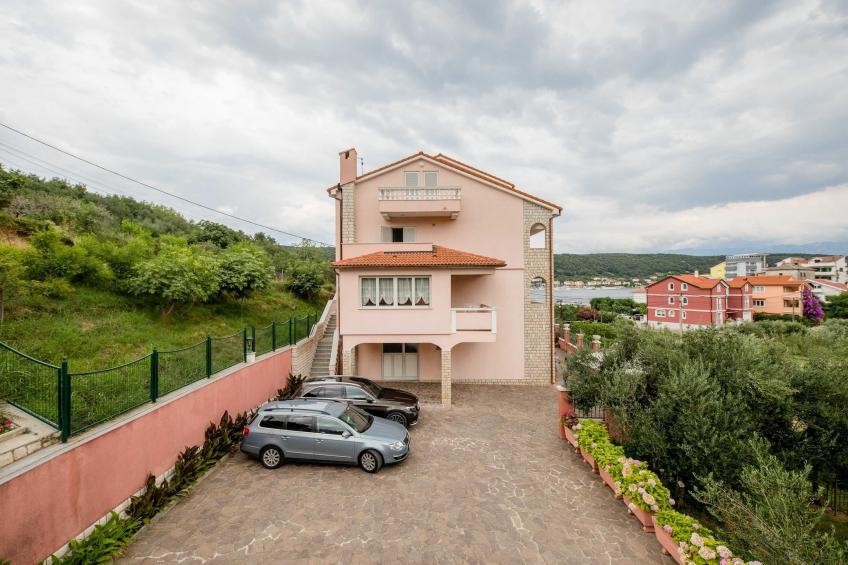 Guest House Villa Anggela - Classic Double room with Balcony and Sea View (BR1) - foto 8