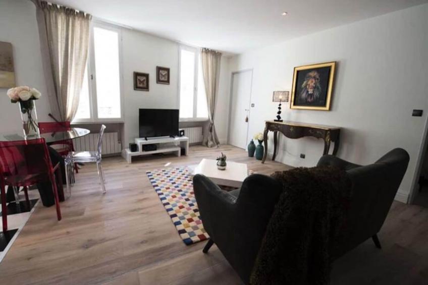 Superbe Appartement De 2 Chambres Au Cœur Du Quartier Gambetta - foto 2