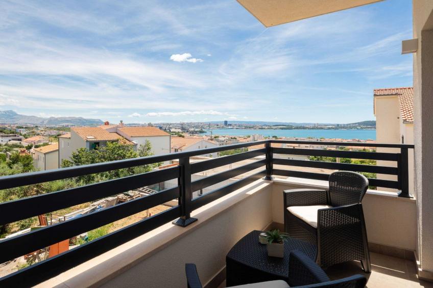 Shimmering Sea Apartment with Terrace - Four Bedroom Apartment with Terrace - foto 20